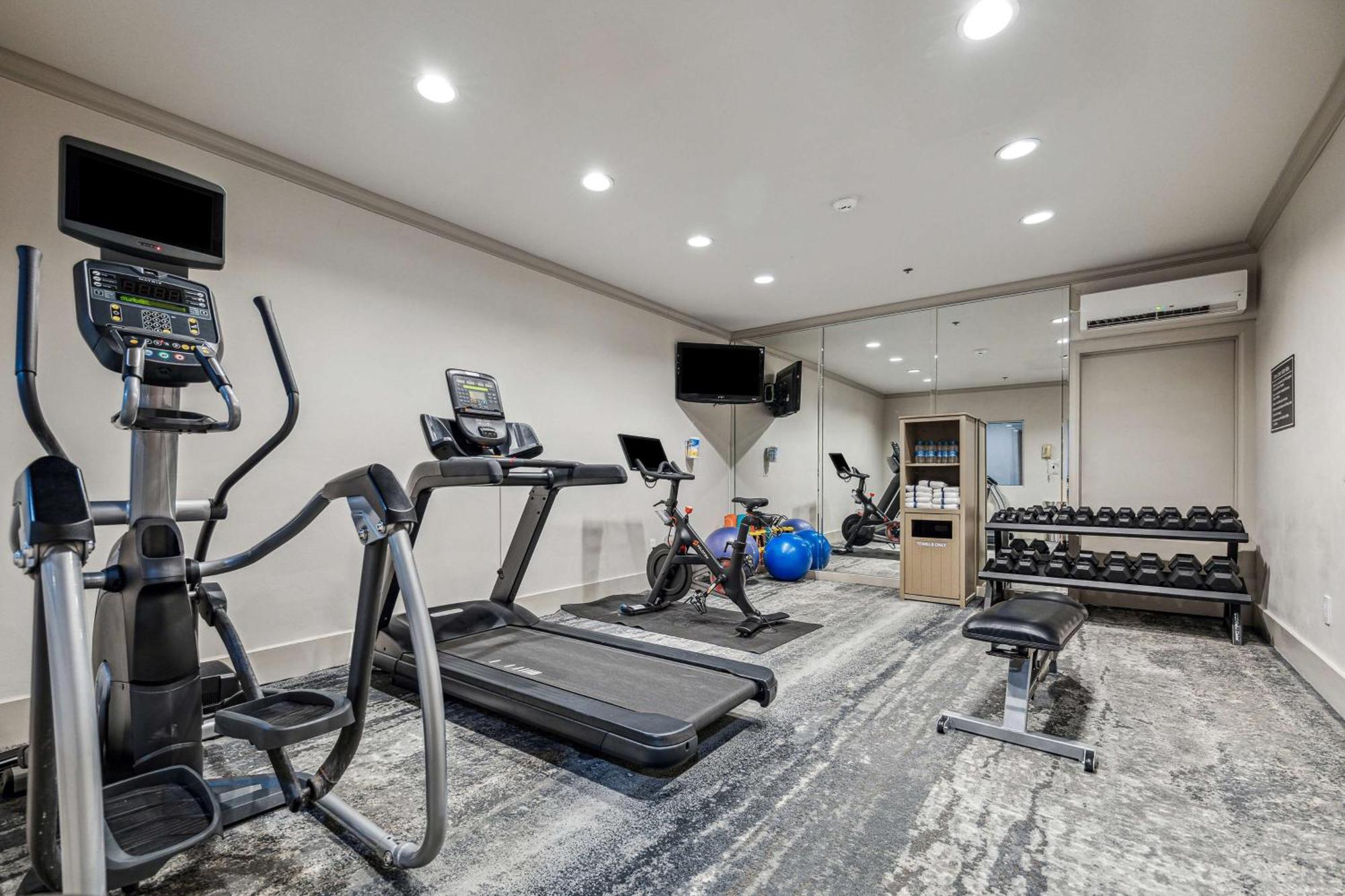 Best Western Plus Downtown Inn & Suites Houston Buitenkant foto